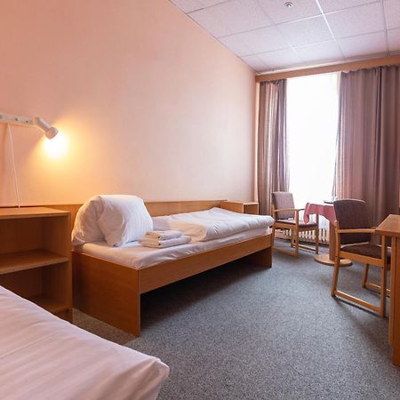 Hotel Slovan Plzen Bagian luar foto